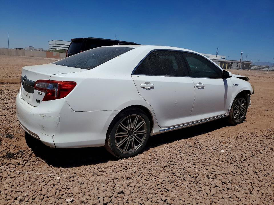 2012 Toyota Camry Hybrid მანქანა იყიდება აუქციონზე, vin: 4T1BD1FK5CU024590, აუქციონის ნომერი: 52734276
