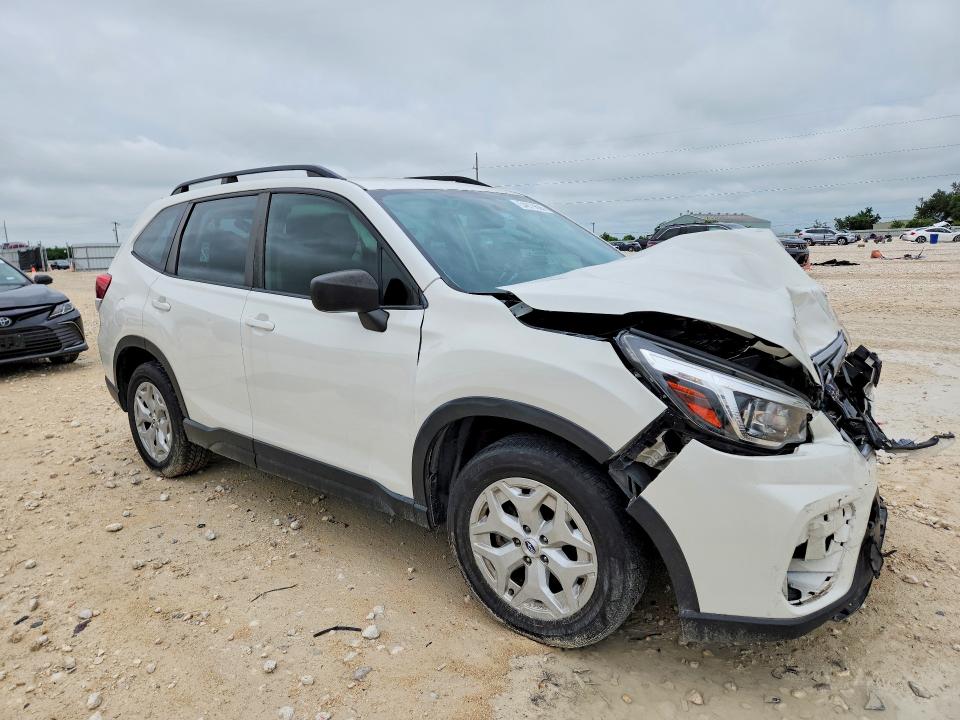 54879686 :رقم المزاد ، JF2SKADC4LH518570 vin ، 2020 Subaru Forester مزاد بيع