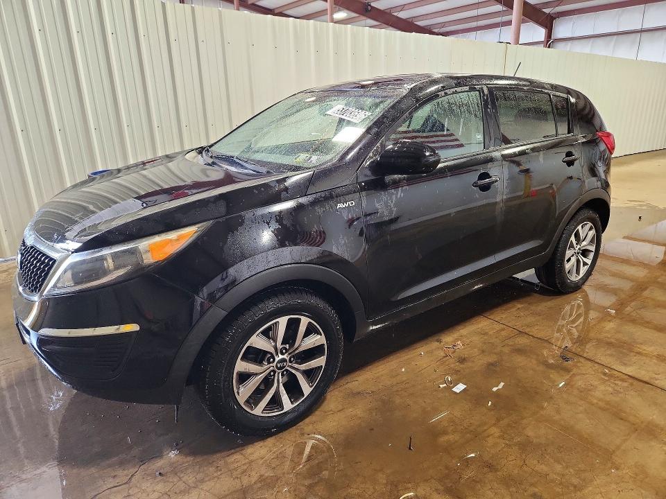 53703696 :رقم المزاد ، KNDPBCAC8G7835381 vin ، 2016 Kia Sportage مزاد بيع