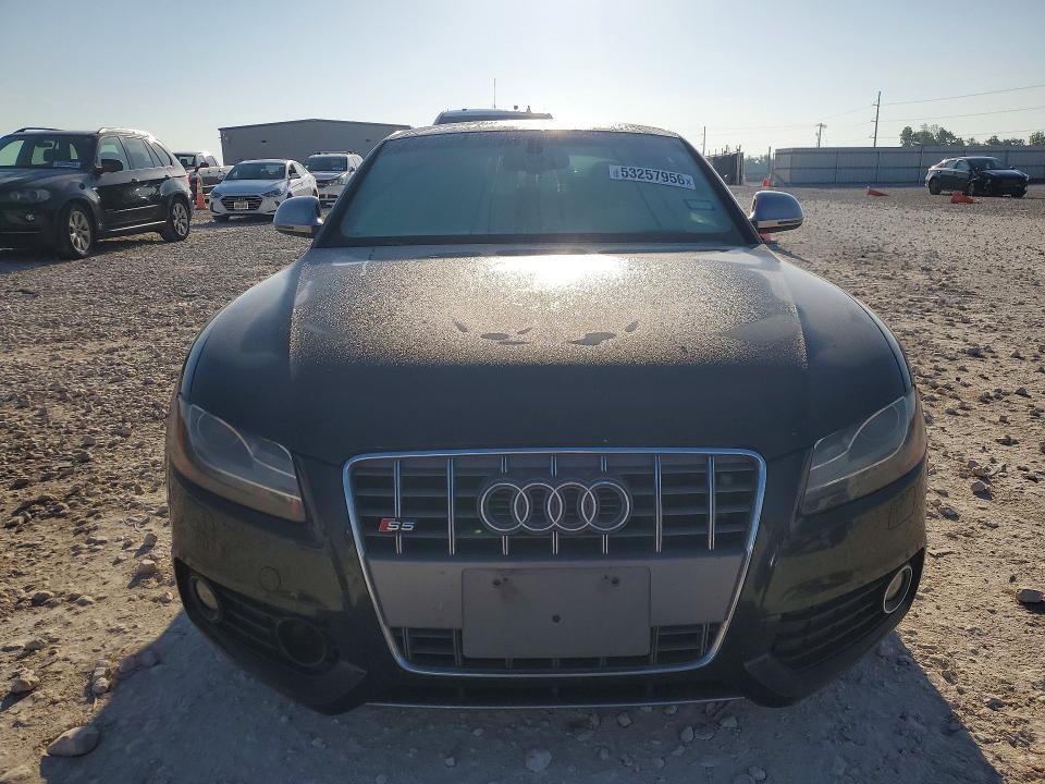 2009 Audi S5 მანქანა იყიდება აუქციონზე, vin: WAURV78T69A038496, აუქციონის ნომერი: 53257956