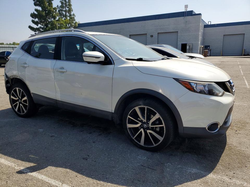 2017 Nissan Rogue Sport მანქანა იყიდება აუქციონზე, vin: JN1BJ1CP1HW035601, აუქციონის ნომერი: 54337566