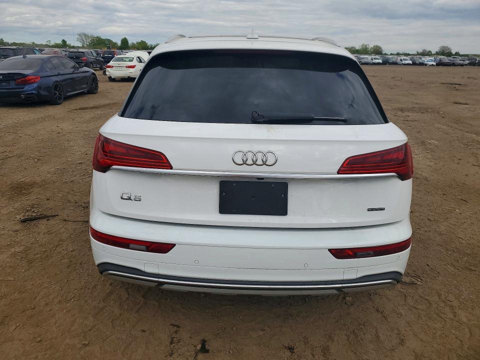 53729506 :رقم المزاد ، WA1AAAFY8M2132755 vin ، 2021 Audi Q5 مزاد بيع