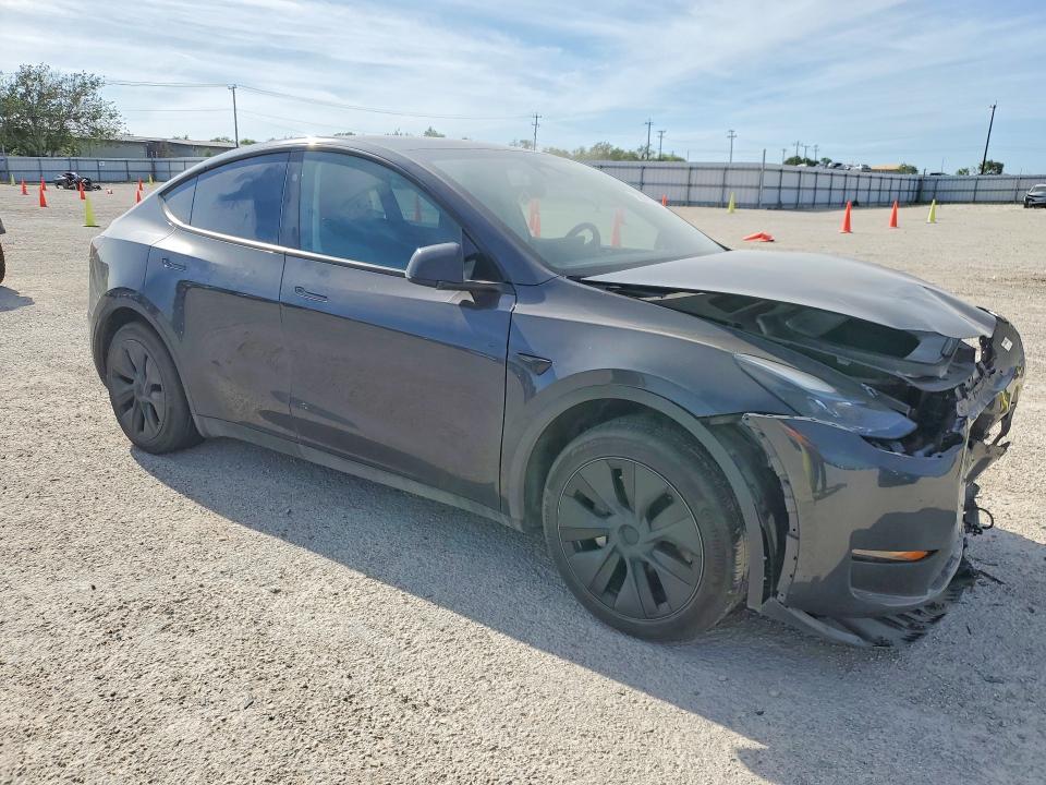Продаж на аукціоні авто 2024 Tesla Model Y, vin: 7SAYGDED3RF113850, номер лоту: 52869536