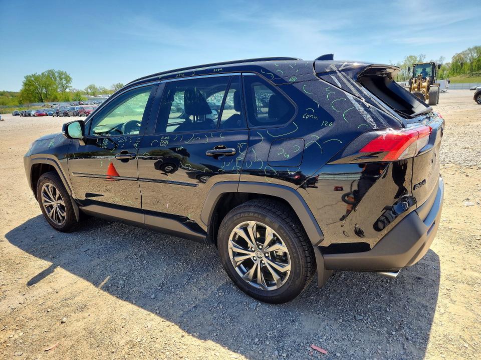 Продаж на аукціоні авто 2022 Toyota Rav4, vin: JTMB6RFV2ND060148, номер лоту: 53510316
