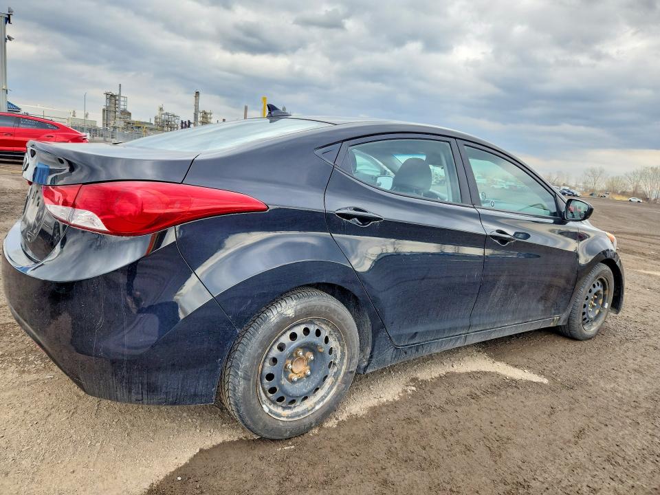 Продажа на аукционе авто 2013 Hyundai Elantra Gl 4dr, vin: 5NPDH4AE7DH191582, номер лота: 52171066