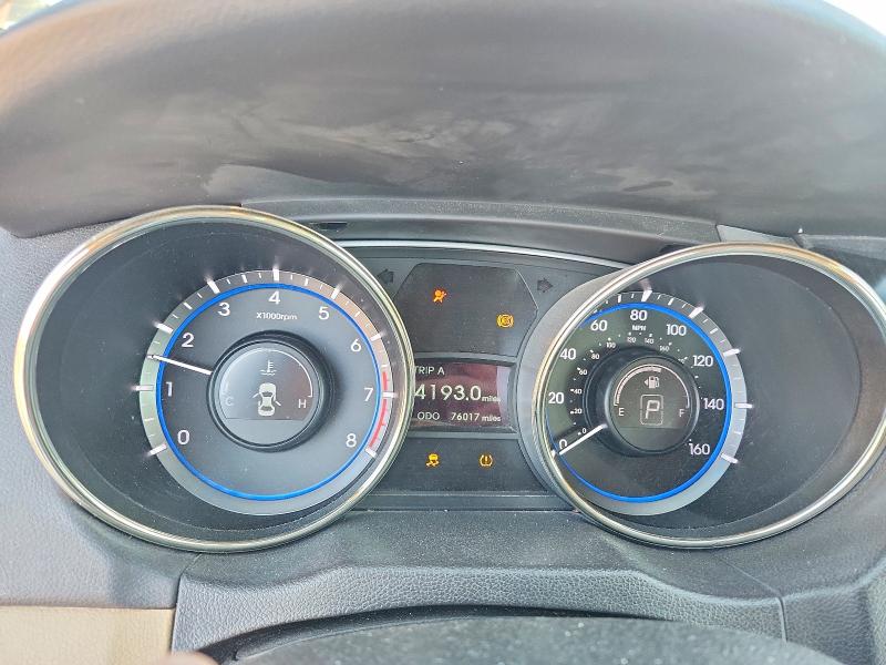 54705686 :رقم المزاد ، 5NPEC4AC0CH384737 vin ، 2012 Hyundai Sonata مزاد بيع
