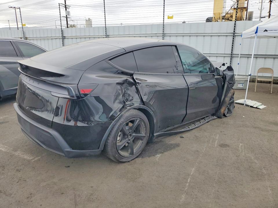 53469526 :رقم المزاد ، 7SAYGDEE5TF373098 vin ، 2026 Tesla Model Y مزاد بيع