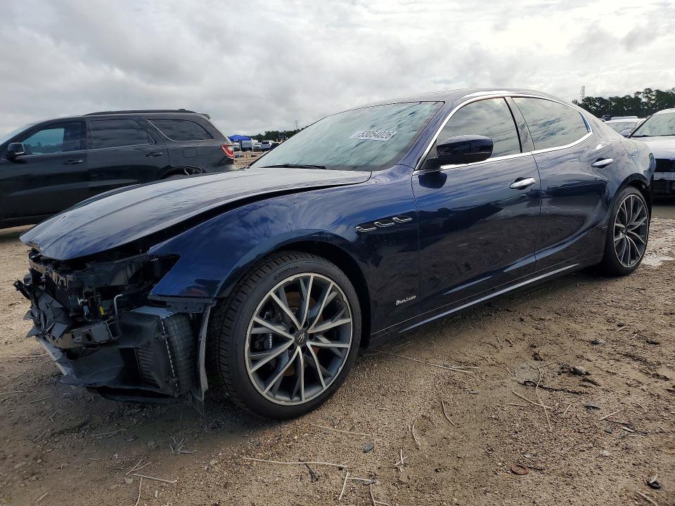 Продаж на аукціоні авто 2019 Maserati Ghibli, vin: ZAM57YSLXK1336397, номер лоту: 53054026