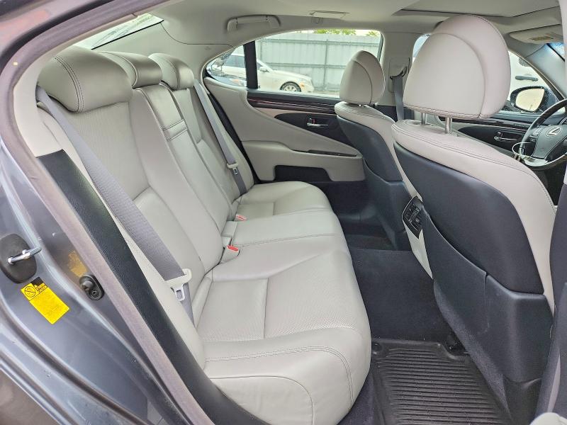 52518156 :رقم المزاد ، JTHCL5EF6F5023906 vin ، 2015 Lexus Ls مزاد بيع