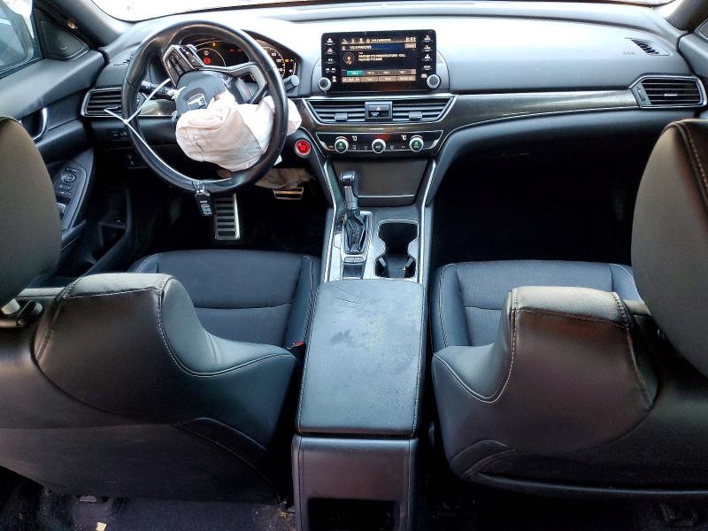 Продажа на аукционе авто 2018 Honda Accord, vin: 1HGCV1F37JA155700, номер лота: 53764496