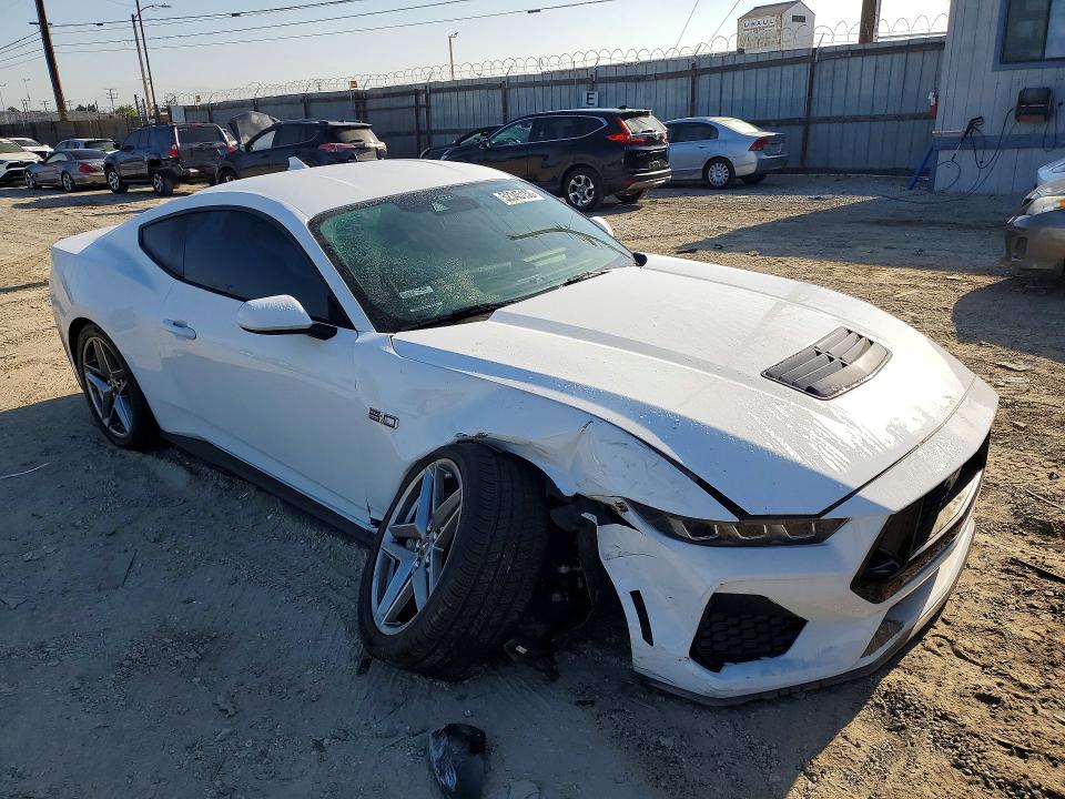 Продажа на аукционе авто 2025 Ford Mustang, vin: 1FA6P8CF1S5401606, номер лота: 52345156