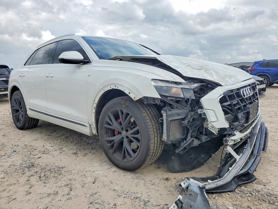 Продаж на аукціоні авто 2021 Audi Q8, vin: WA1EVAF1XMD002490, номер лоту: 54418186
