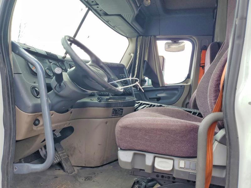 2020 Freightliner Cascadia 125 მანქანა იყიდება აუქციონზე, vin: 3AKJGLDR0LSLV7995, აუქციონის ნომერი: 51361556
