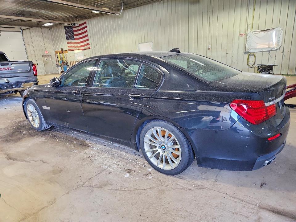 2015 Bmw 750 მანქანა იყიდება აუქციონზე, vin: WBAYF8C53FD655193, აუქციონის ნომერი: 52732606