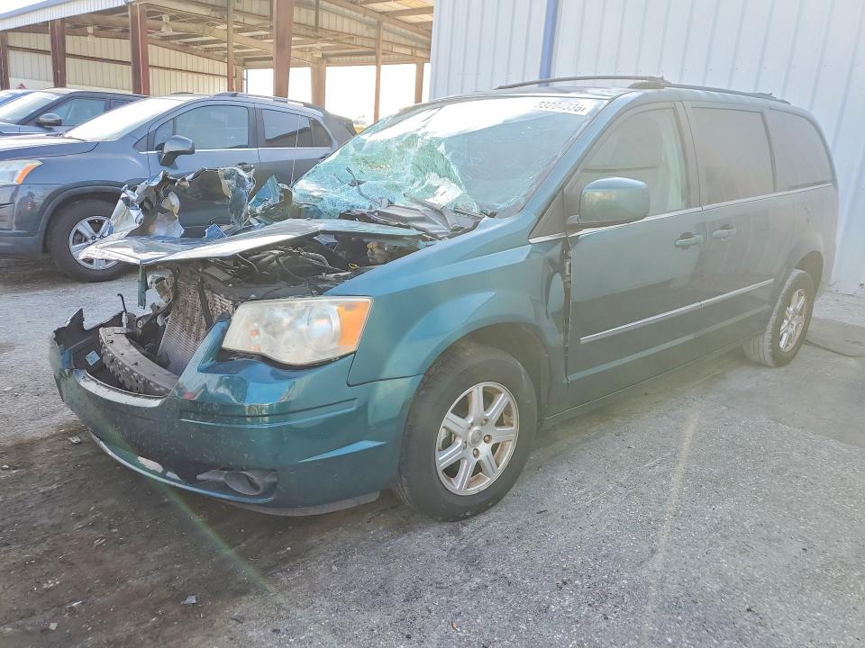 2009 Chrysler Town & Country მანქანა იყიდება აუქციონზე, vin: 2A8HR54159R627698, აუქციონის ნომერი: 53204536