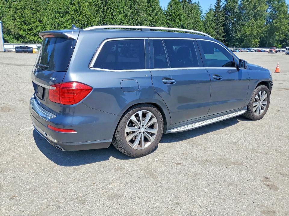 Продажа на аукционе авто 2016 Mercedes-benz Gl, vin: 4JGDF6EE0GA644590, номер лота: 55048136