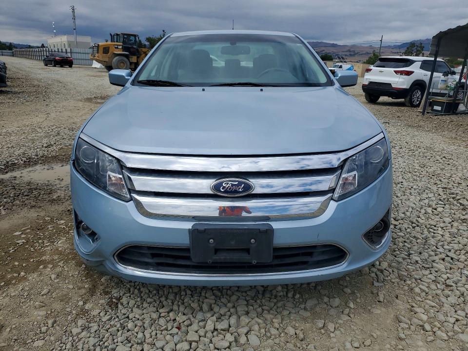 2010 Ford Fusion მანქანა იყიდება აუქციონზე, vin: 3FADP0L37AR403581, აუქციონის ნომერი: 55287946