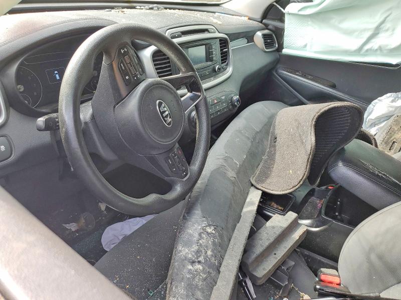 52602786 :رقم المزاد ، 5XYPG4A58HG213571 vin ، 2017 Kia Sorento مزاد بيع