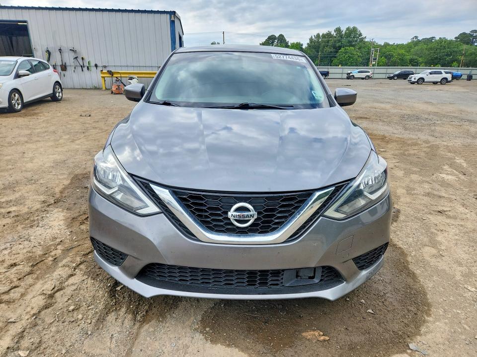Продаж на аукціоні авто 2018 Nissan Sentra, vin: 3N1AB7AP5JY208100, номер лоту: 52774436