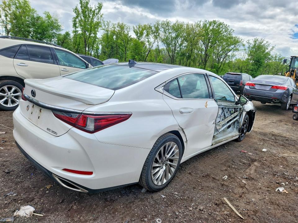 53804036 :رقم المزاد ، 58AEZ1B12LU069460 vin ، 2020 Lexus Es مزاد بيع