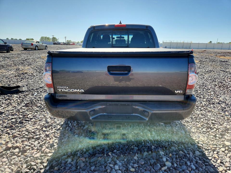 Продажа на аукционе авто 2015 Toyota Tacoma, vin: 3TMLU4EN4FM194602, номер лота: 53442026