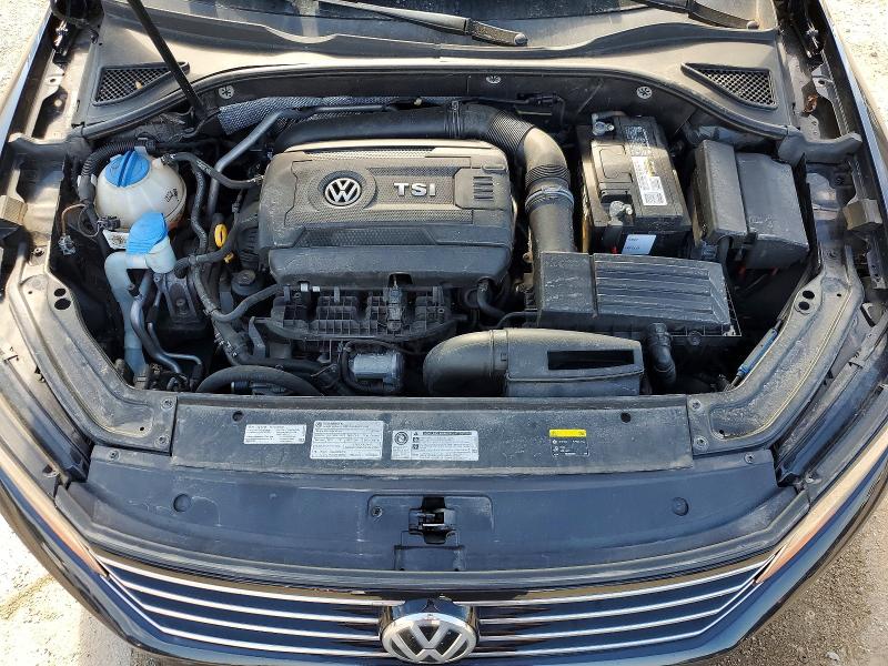 54975256 :رقم المزاد ، 1VWBT7A3XHC018434 vin ، 2017 Volkswagen Passat مزاد بيع