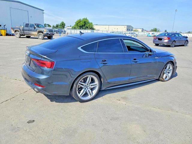 51843886 :رقم المزاد ، WAUENCF52JA060477 vin ، 2018 Audi A5 مزاد بيع