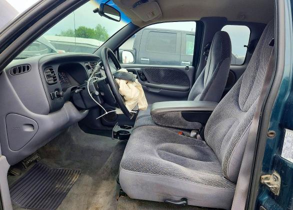 1998 Dodge Dakota მანქანა იყიდება აუქციონზე, vin: 1B7GL22X3WS594057, აუქციონის ნომერი: 54094006