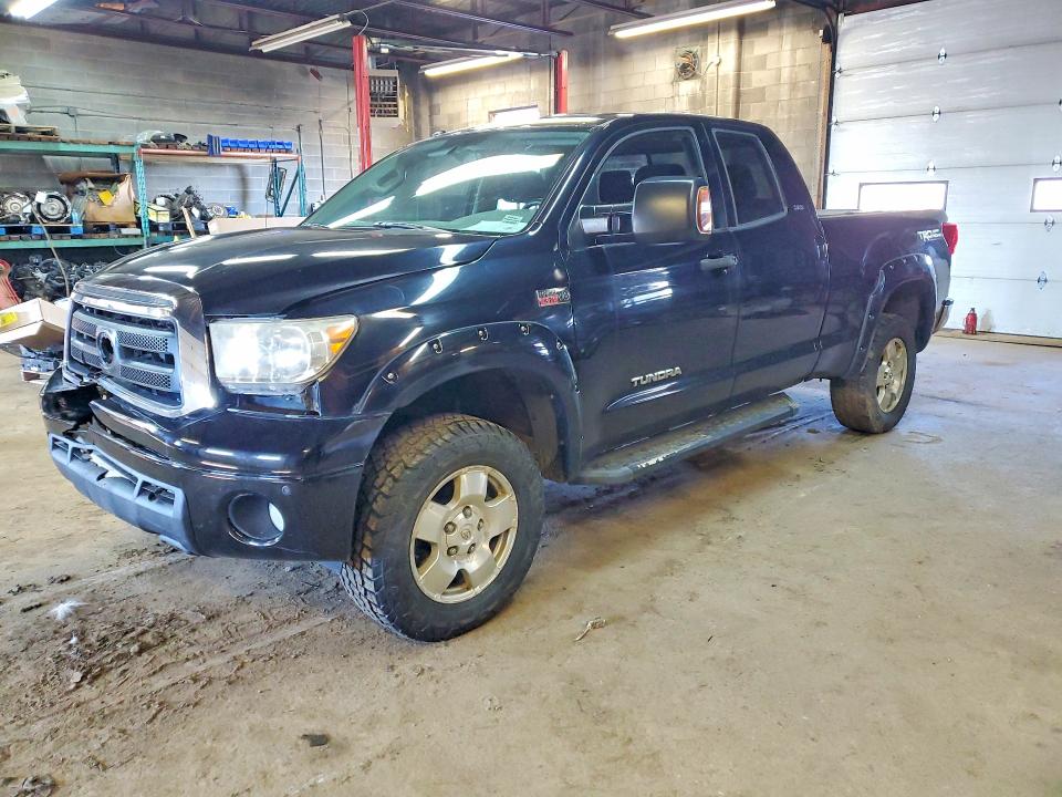 50115956 :رقم المزاد ، 5TFUY5F14AX149835 vin ، 2010 Toyota Tundra مزاد بيع