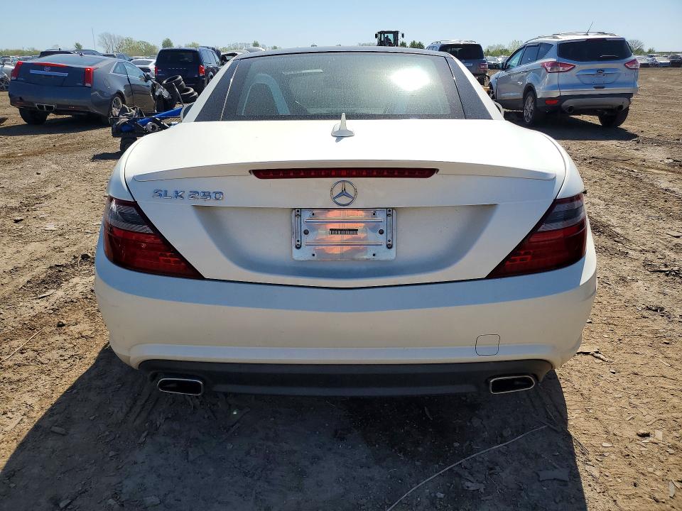Продажа на аукционе авто 2015 Mercedes-benz Slk, vin: WDDPK4HA1FF112962, номер лота: 51890596
