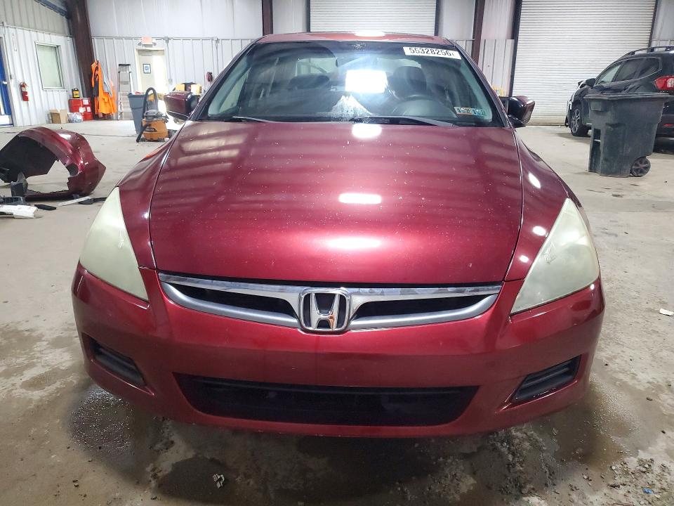 55328256 :رقم المزاد ، 1HGCM56726A000301 vin ، 2006 Honda Accord مزاد بيع