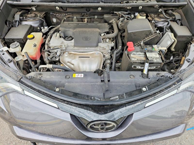54195526 :رقم المزاد ، 2T3WFREV2JW477446 vin ، 2018 Toyota Rav4 مزاد بيع