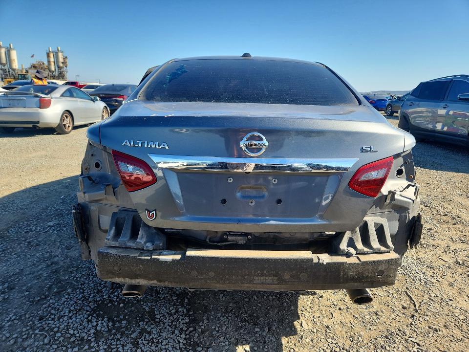 52258286 :رقم المزاد ، 1N4AL3AP1JC240012 vin ، 2018 Nissan Altima مزاد بيع