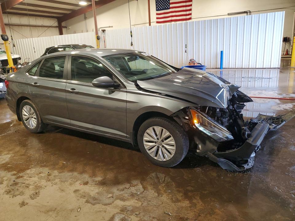 Продажа на аукционе авто 2019 Volkswagen Jetta, vin: 3VWC57BU1KM239920, номер лота: 52843696
