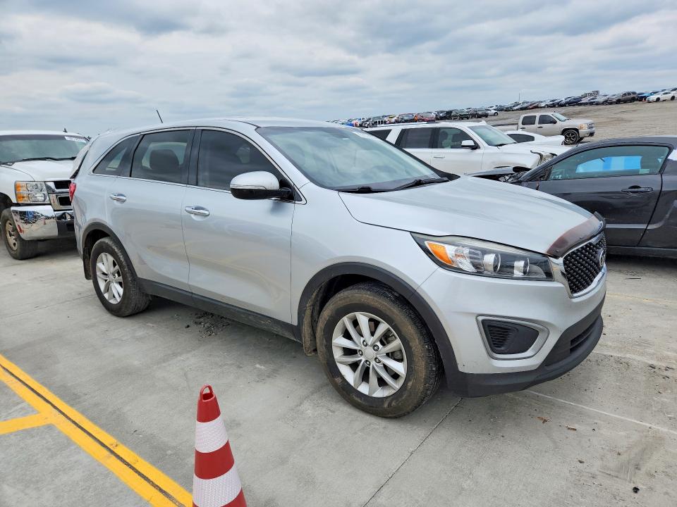 51674236 :رقم المزاد ، 5XYPG4A30HG249107 vin ، 2017 Kia Sorento مزاد بيع