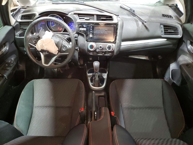 53208296 :رقم المزاد ، 3HGGK5H66JM702726 vin ، 2018 Honda Fit مزاد بيع