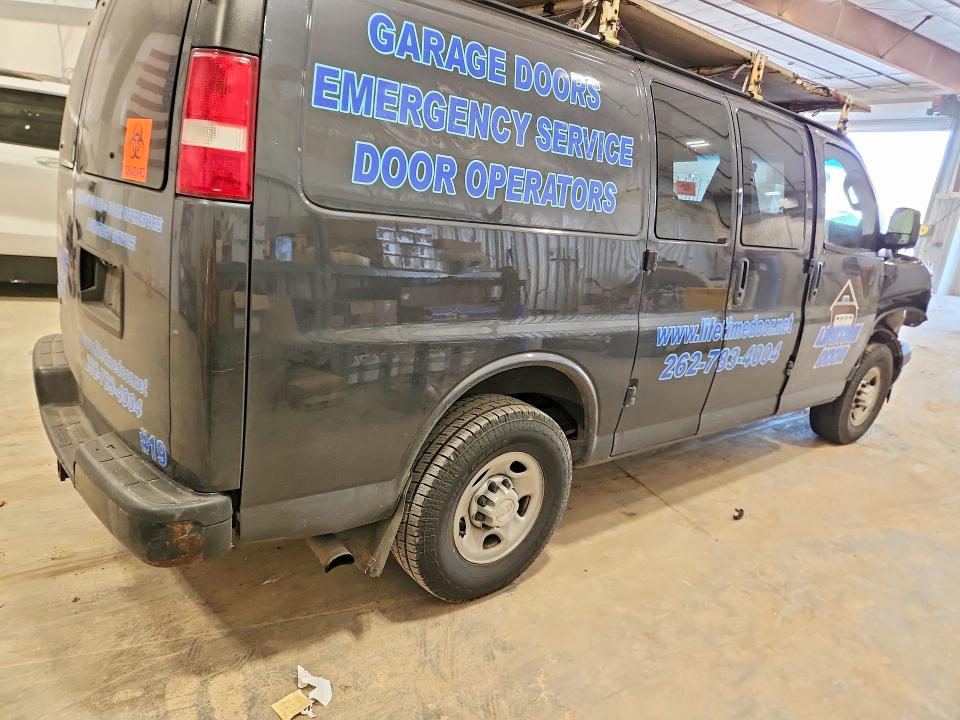 Продаж на аукціоні авто 2017 Chevrolet Express G2500, vin: 1GCWGAFF6H1268094, номер лоту: 52835746