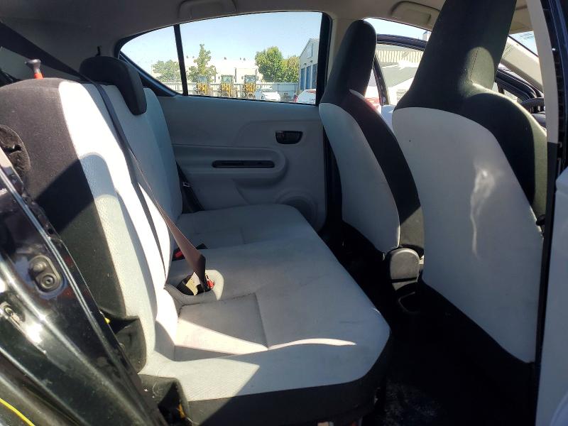 52350356 :رقم المزاد ، JTDKDTB32E1572128 vin ، 2014 Toyota Prius C مزاد بيع