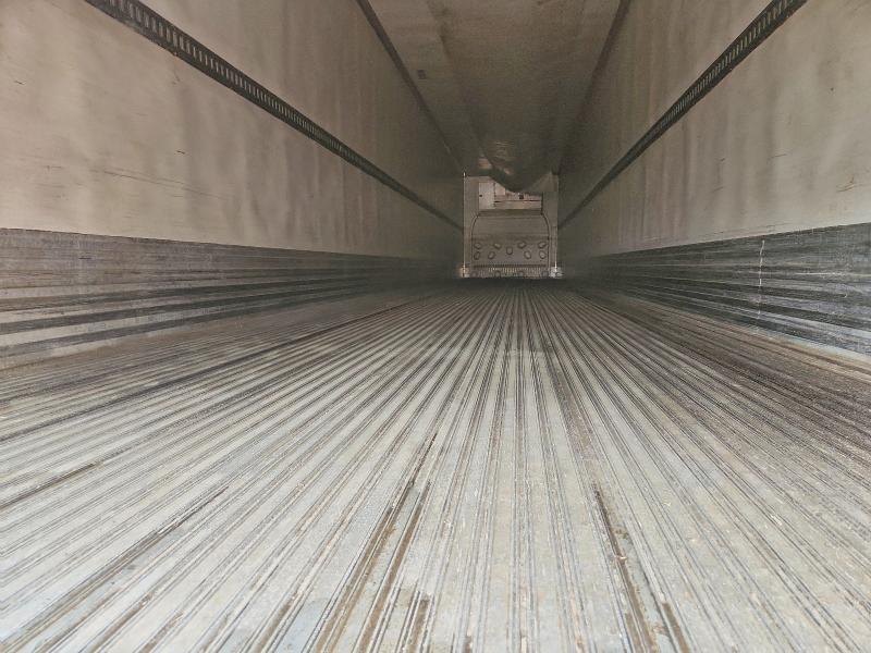 52474566 :رقم المزاد ، 1UYVS2538DM641203 vin ، 2013 Utility Trailer مزاد بيع