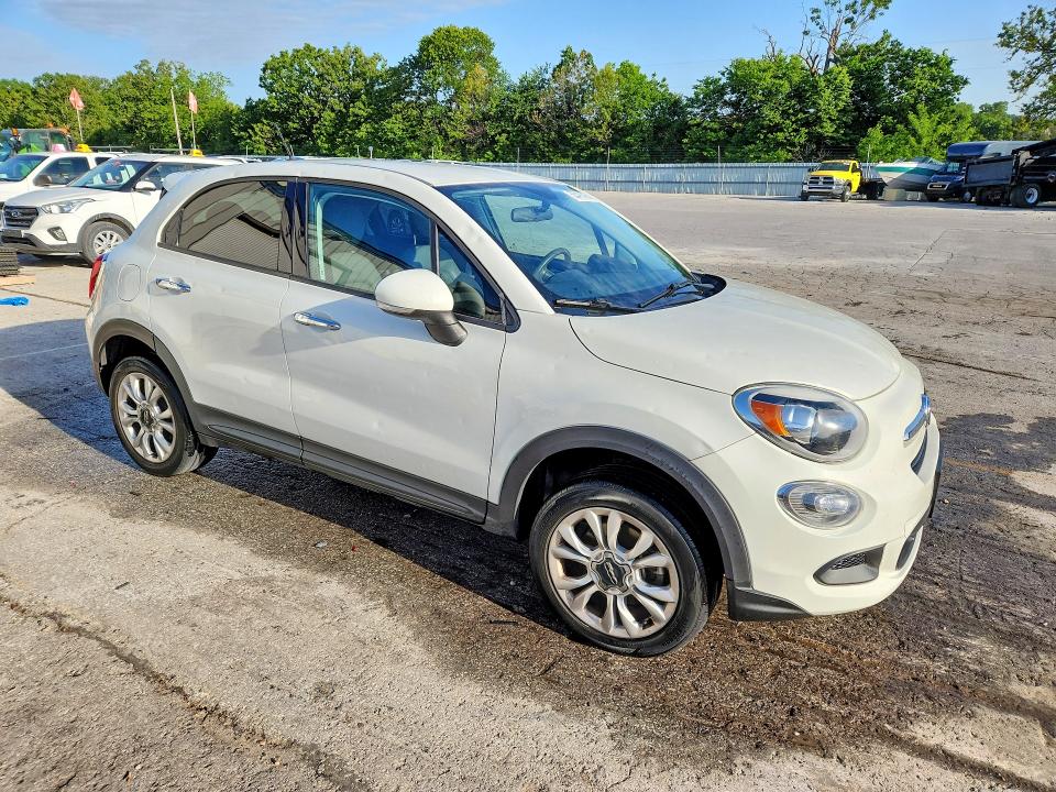 Продаж на аукціоні авто 2016 Fiat 500x, vin: ZFBCFYBT0GP333463, номер лоту: 53416196