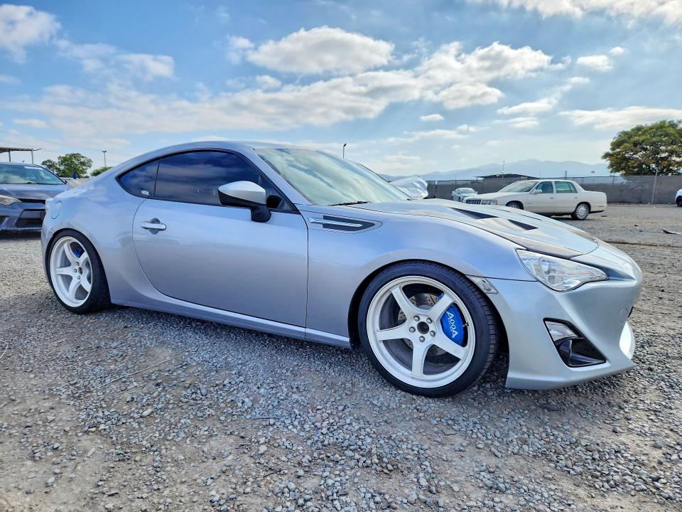 53081346 :رقم المزاد ، JF1ZCAC13F9604306 vin ، 2015 Subaru Brz مزاد بيع