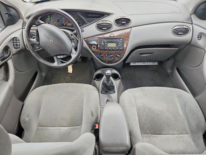 2000 Ford Focus მანქანა იყიდება აუქციონზე, vin: 1FAHP383XYW262315, აუქციონის ნომერი: 52224756