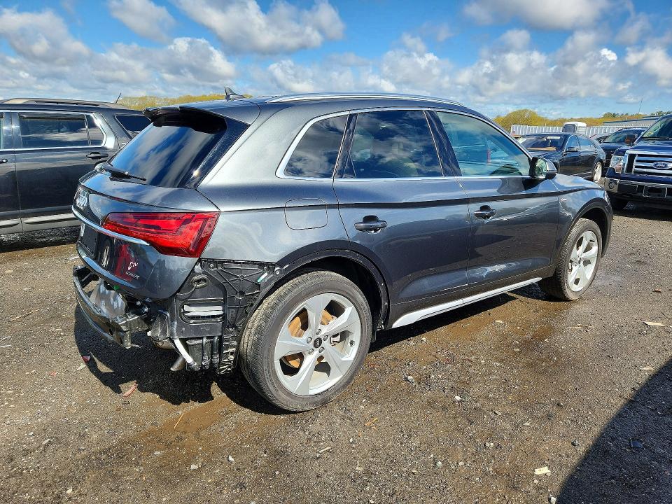 Продаж на аукціоні авто 2024 Audi Q5, vin: WA1EAAFY0R2021660, номер лоту: 52189516