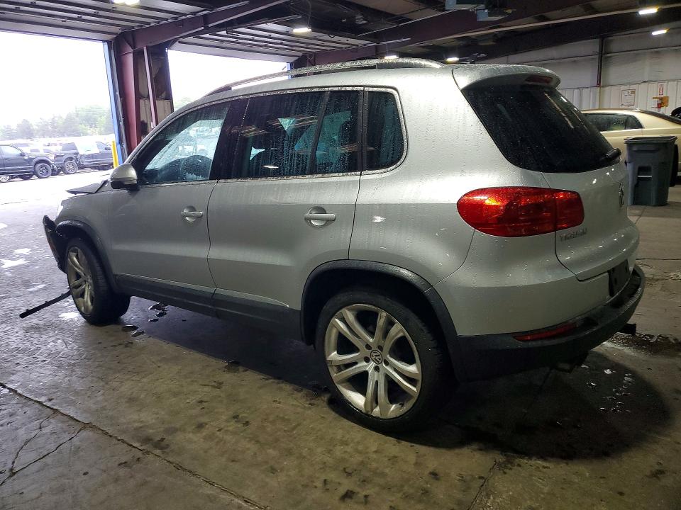 2012 Volkswagen Tiguan მანქანა იყიდება აუქციონზე, vin: WVGBV7AX9CW535260, აუქციონის ნომერი: 52270326