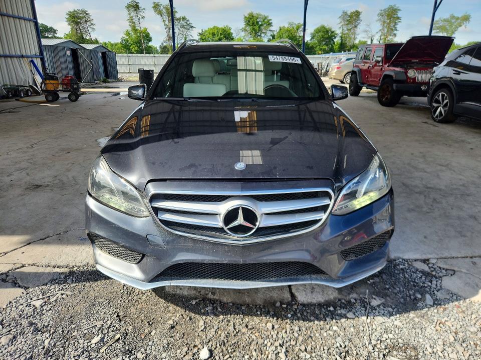 54788496 :رقم المزاد ، WDDHH8JB8EA885050 vin ، 2014 Mercedes-benz E مزاد بيع