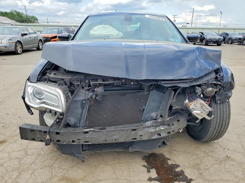 Продажа на аукционе авто 2017 Chrysler 300, vin: 2C3CCAAG6HH538493, номер лота: 54449856