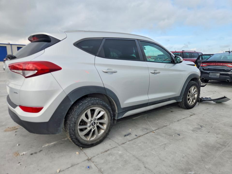 Продажа на аукционе авто 2017 Hyundai Tucson, vin: KM8J3CA47HU403777, номер лота: 54707996