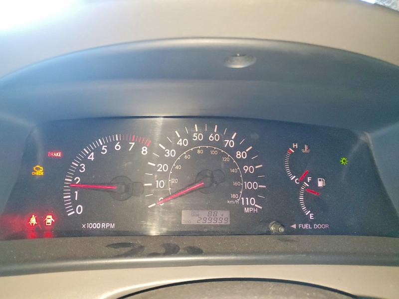 2005 Toyota Corolla მანქანა იყიდება აუქციონზე, vin: 1NXBR32E35Z498604, აუქციონის ნომერი: 52459946