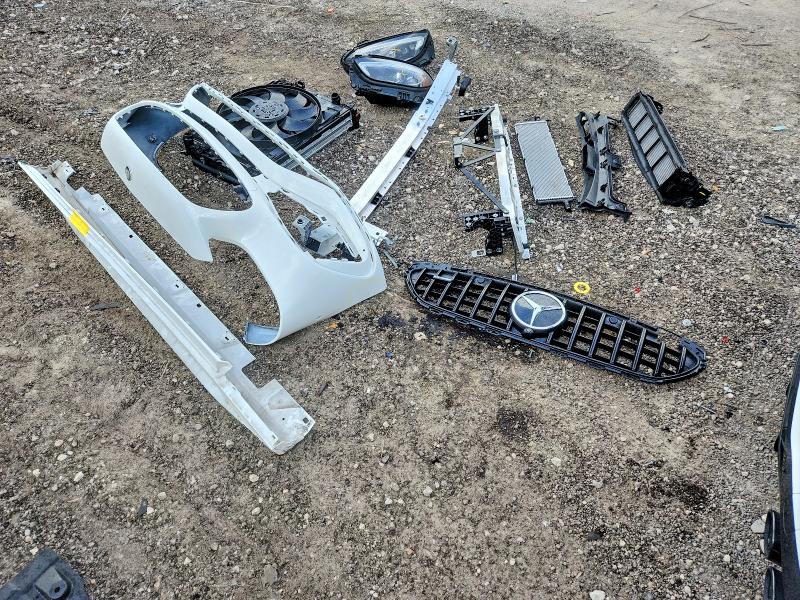 2026 Mercedes-benz C მანქანა იყიდება აუქციონზე, vin: W1KAF8HB4TR305580, აუქციონის ნომერი: 55125996