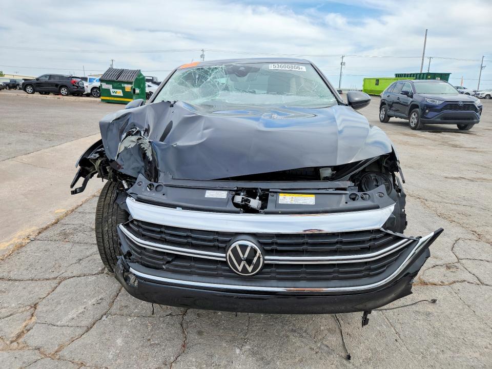 53600806 :رقم المزاد ، 3VW5M7BU2RM092612 vin ، 2024 Volkswagen Jetta مزاد بيع